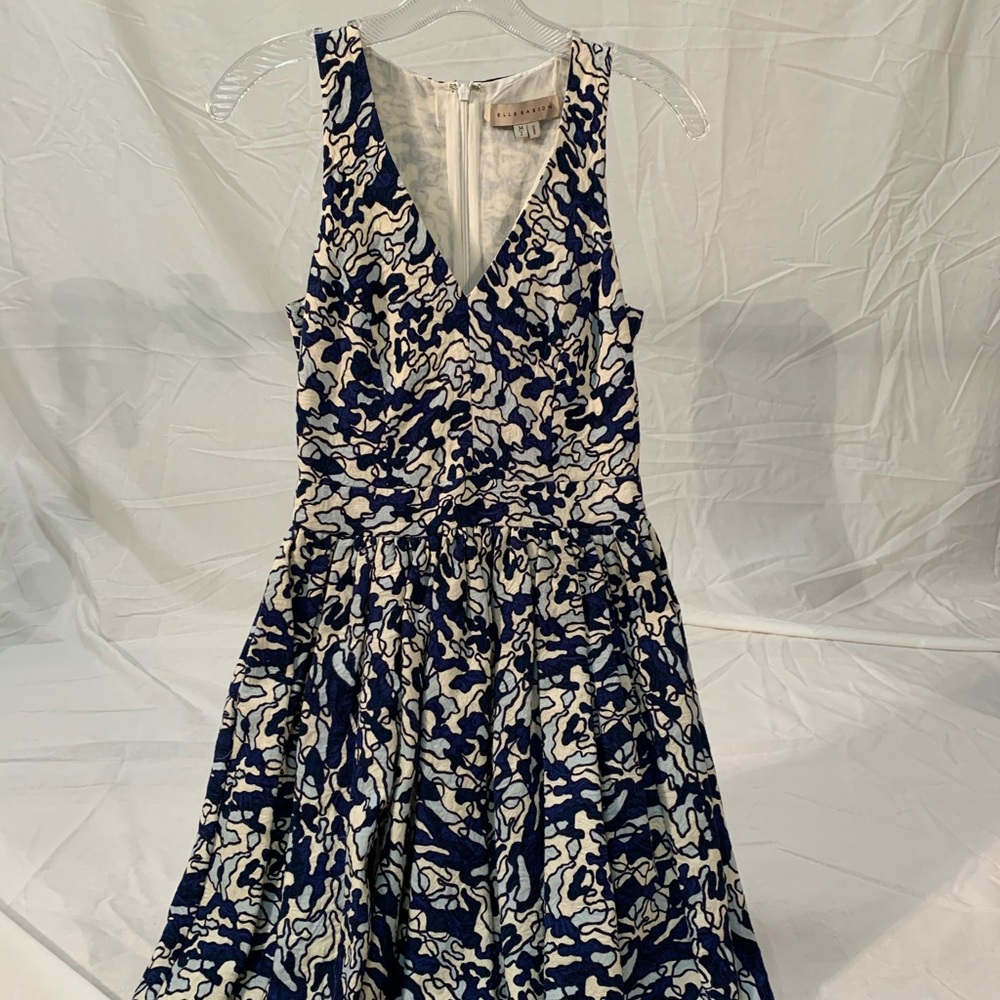 Elle Sasson mini blue print dress